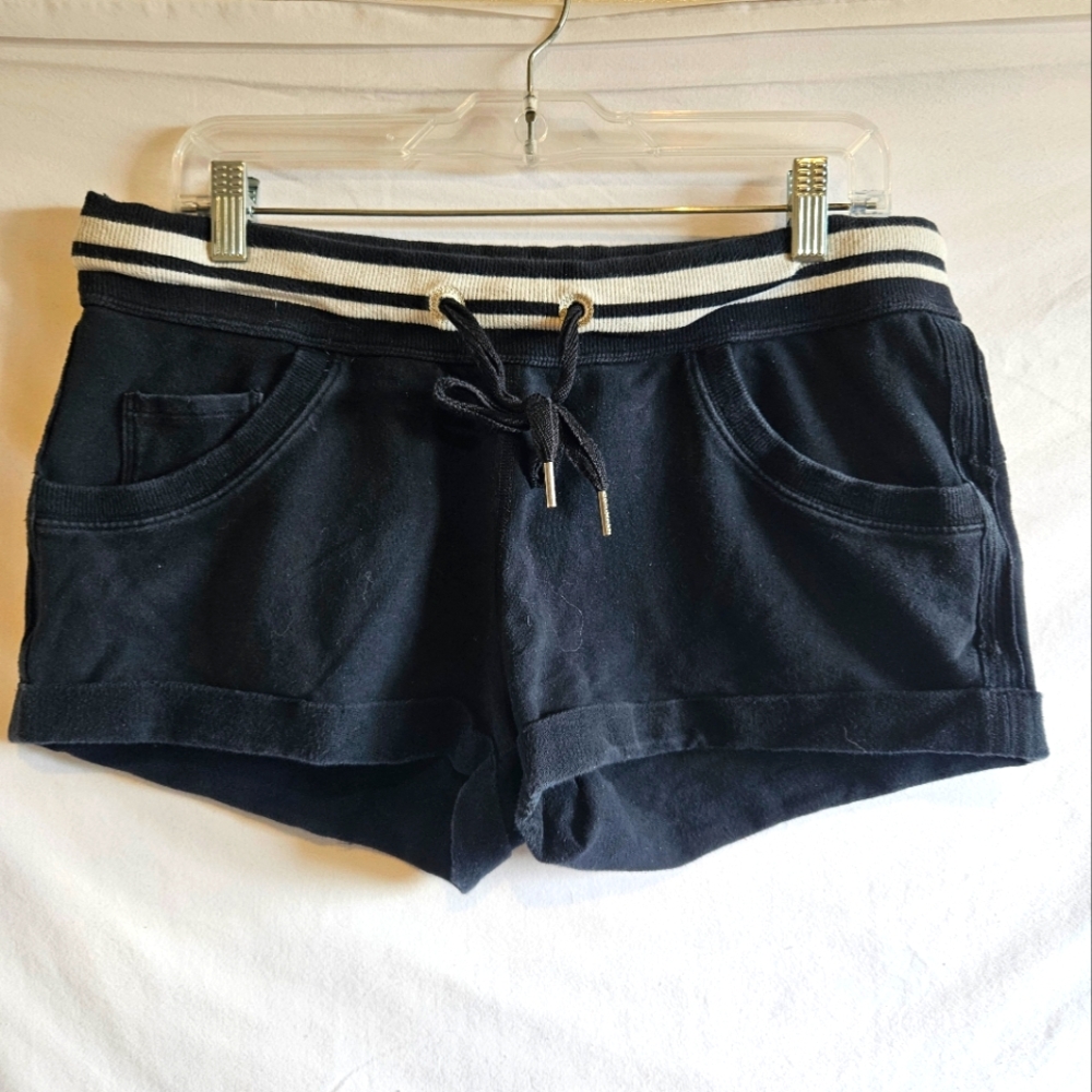 Lululemon Vintage Spring Break Away Shorts